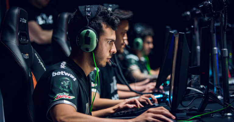 mibr vence e FaZe perto de dar adeus ao major