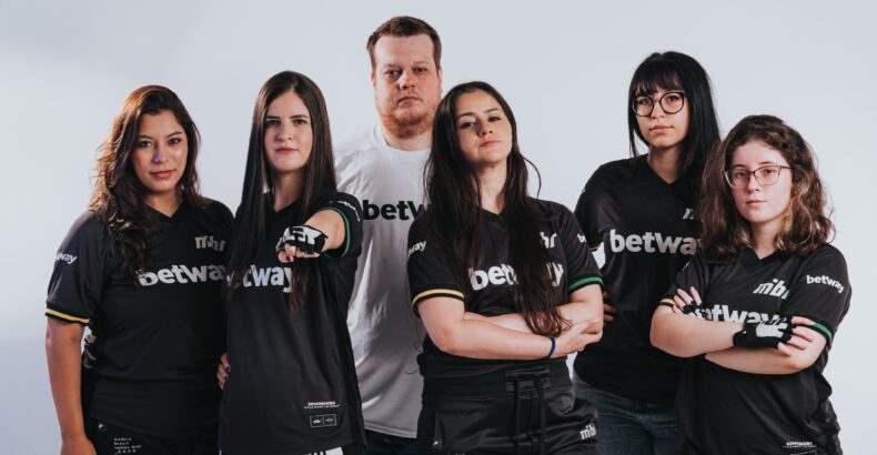 MIBR anuncia sua lineup feminina